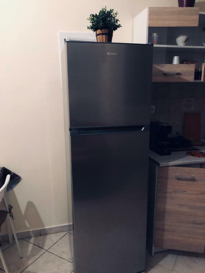 See And City Apartment Aigio Esterno foto