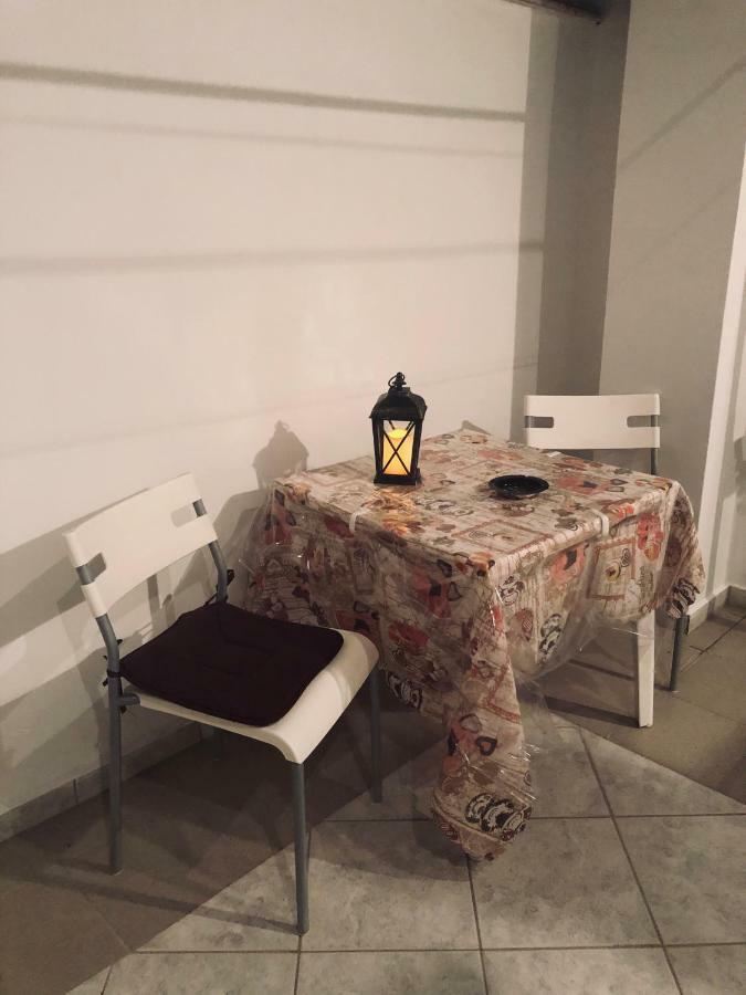 See And City Apartment Aigio Esterno foto